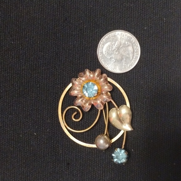40's Retro Bal Ron 12K GF Flower & Aquamarine Rhinestone Brooch - Picture 4 of 5